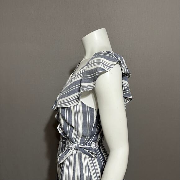 Entro Blueish Gray Striped Cold Shoulder Ruffle Romper Sz-Small - Picture 5 of 9